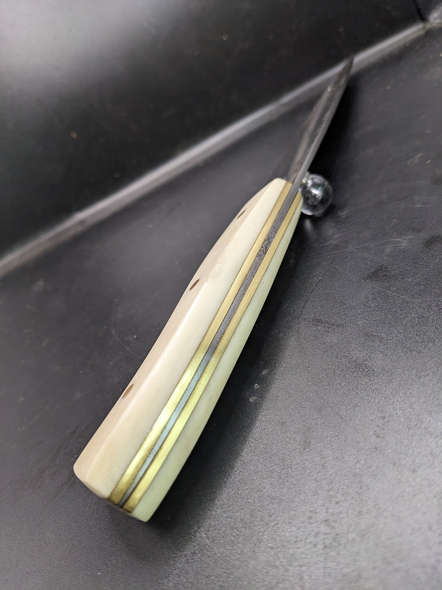 6.5'' 1095 chefs knife white g10