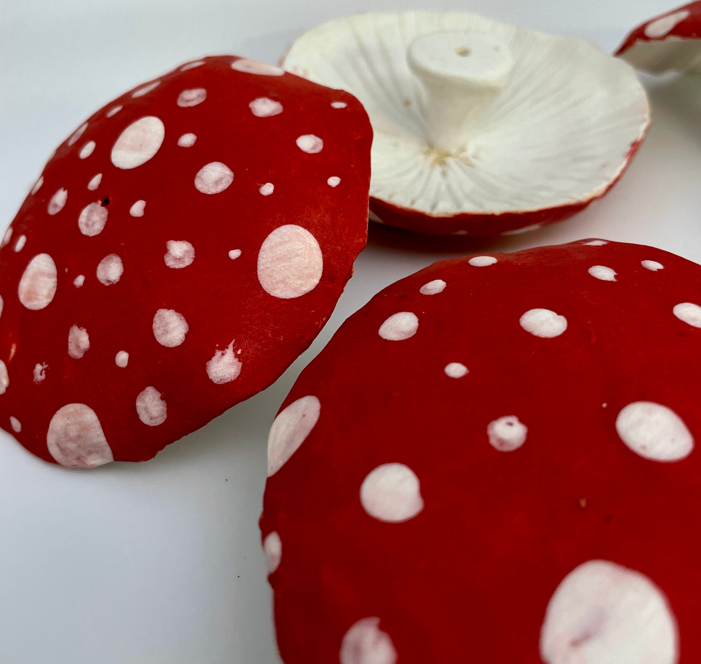 Mushroom incense holder